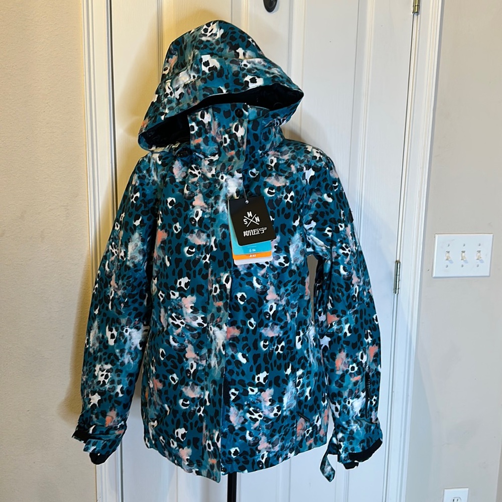 Brand New SMN XL Leopard Blue Ski jacket
